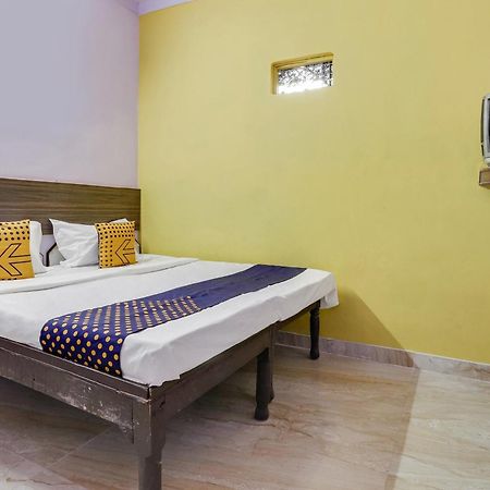 SPOT ON 76374 Hotel Bhaskar Ghaziabad Bagian luar foto