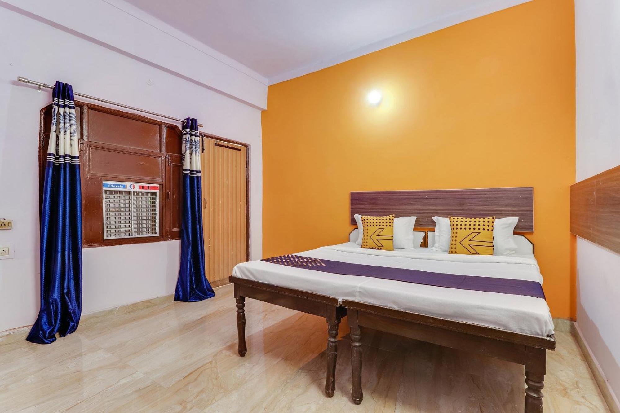 SPOT ON 76374 Hotel Bhaskar Ghaziabad Bagian luar foto