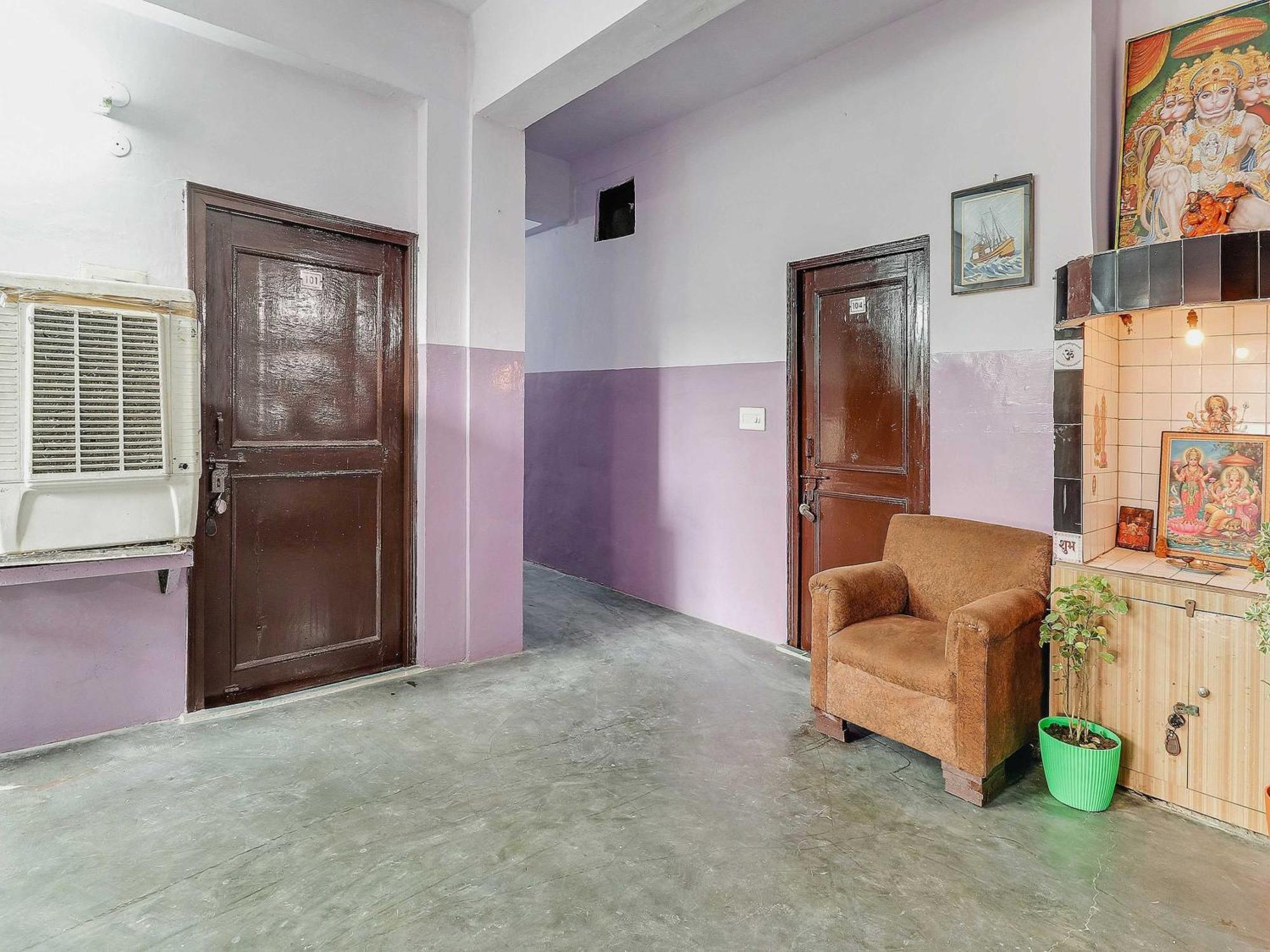 SPOT ON 76374 Hotel Bhaskar Ghaziabad Bagian luar foto