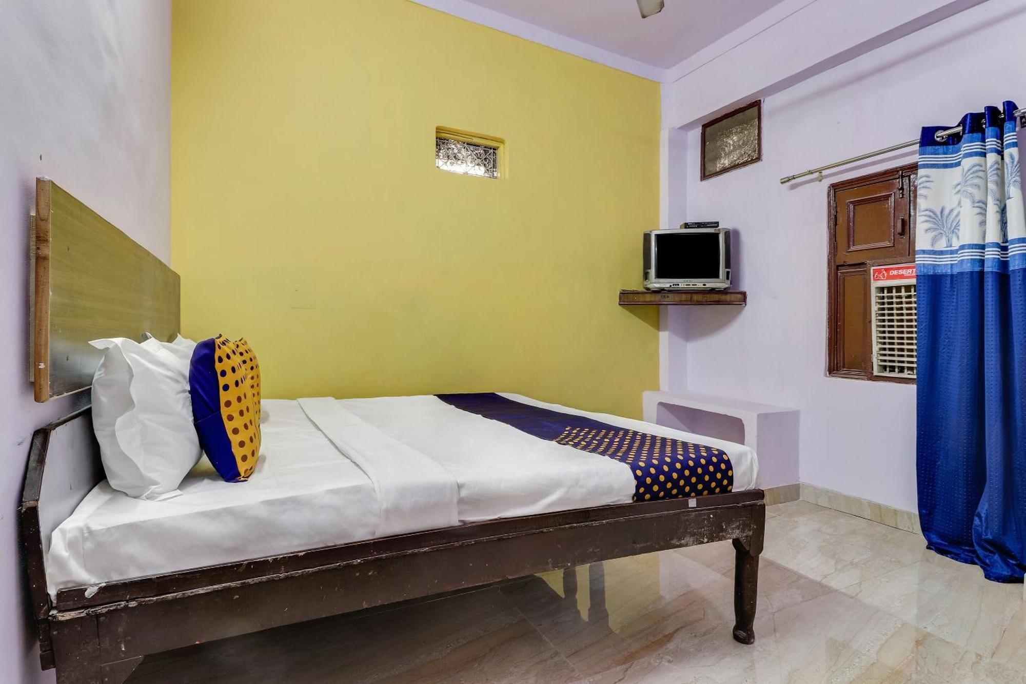 SPOT ON 76374 Hotel Bhaskar Ghaziabad Bagian luar foto